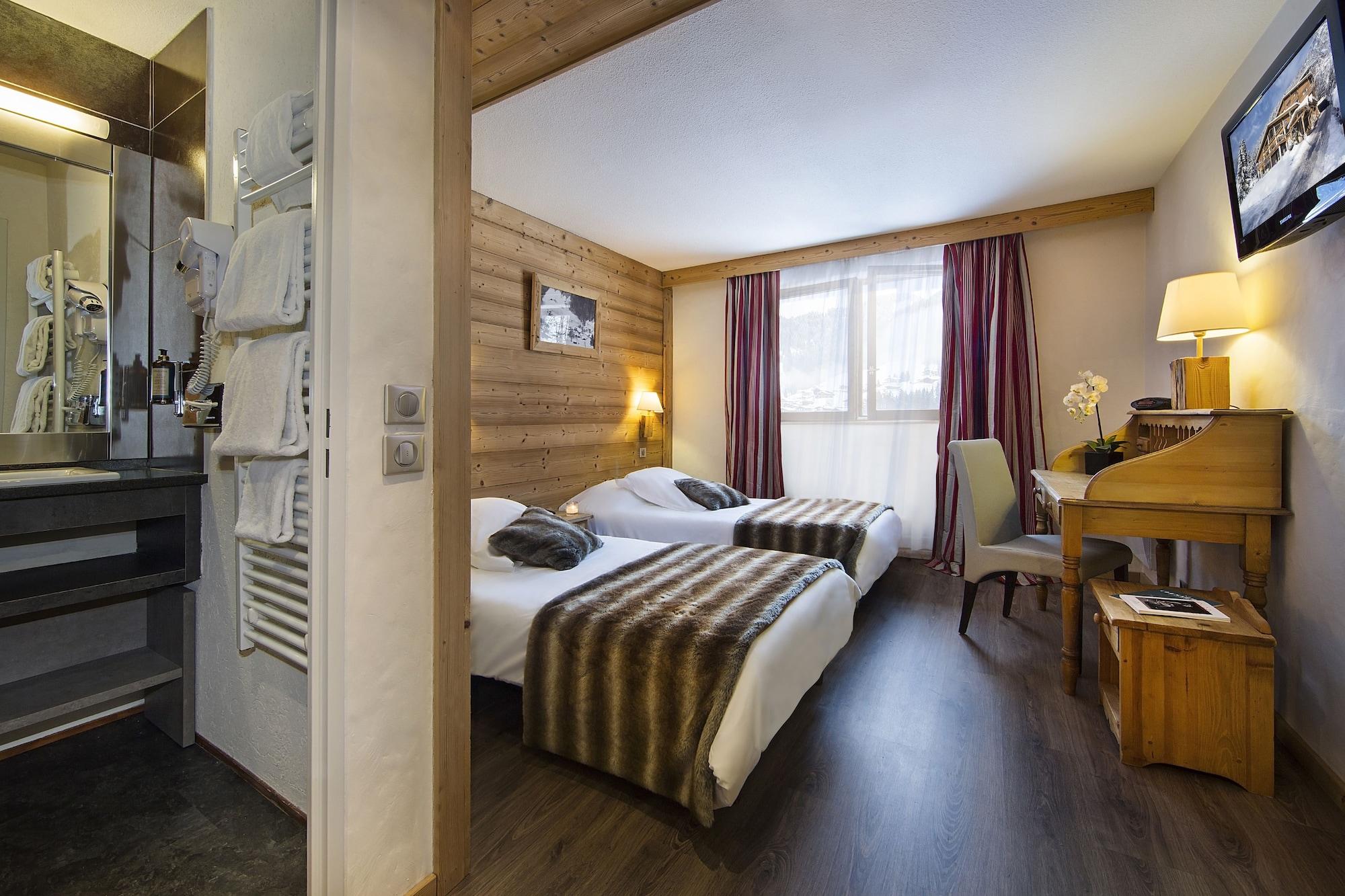 Hotel Alpen Roc La Clusaz Exterior foto