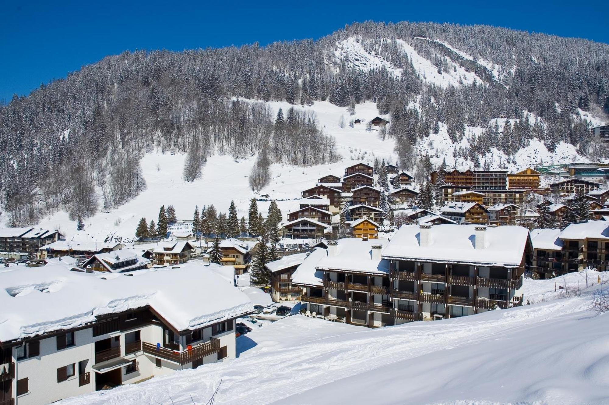 Hotel Alpen Roc La Clusaz Exterior foto